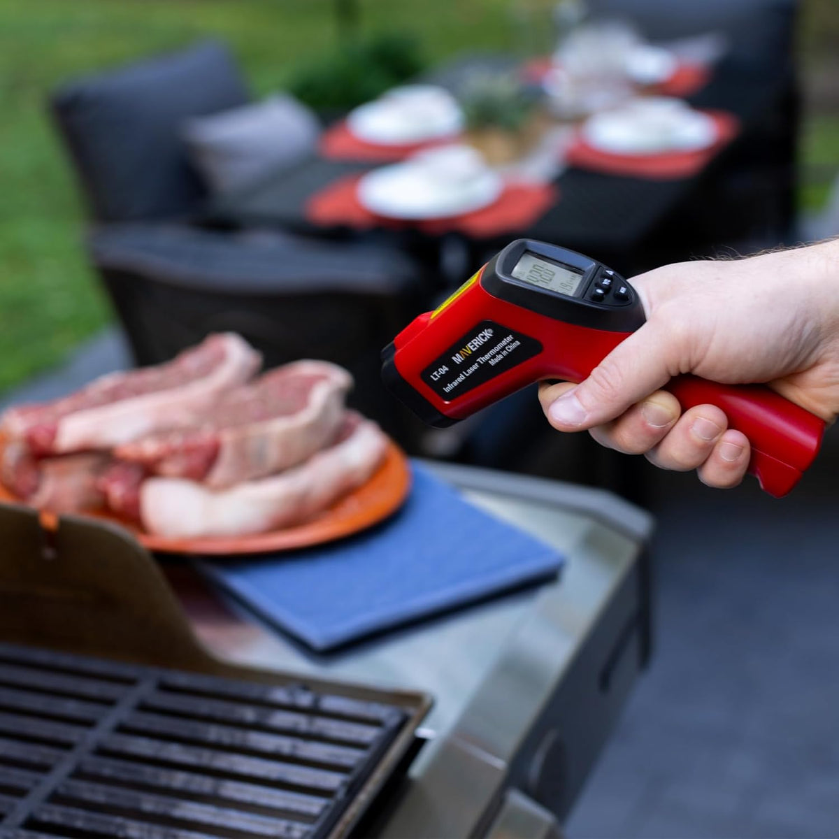 Maverick Infrared BBQ Surface Thermometer Red and Black