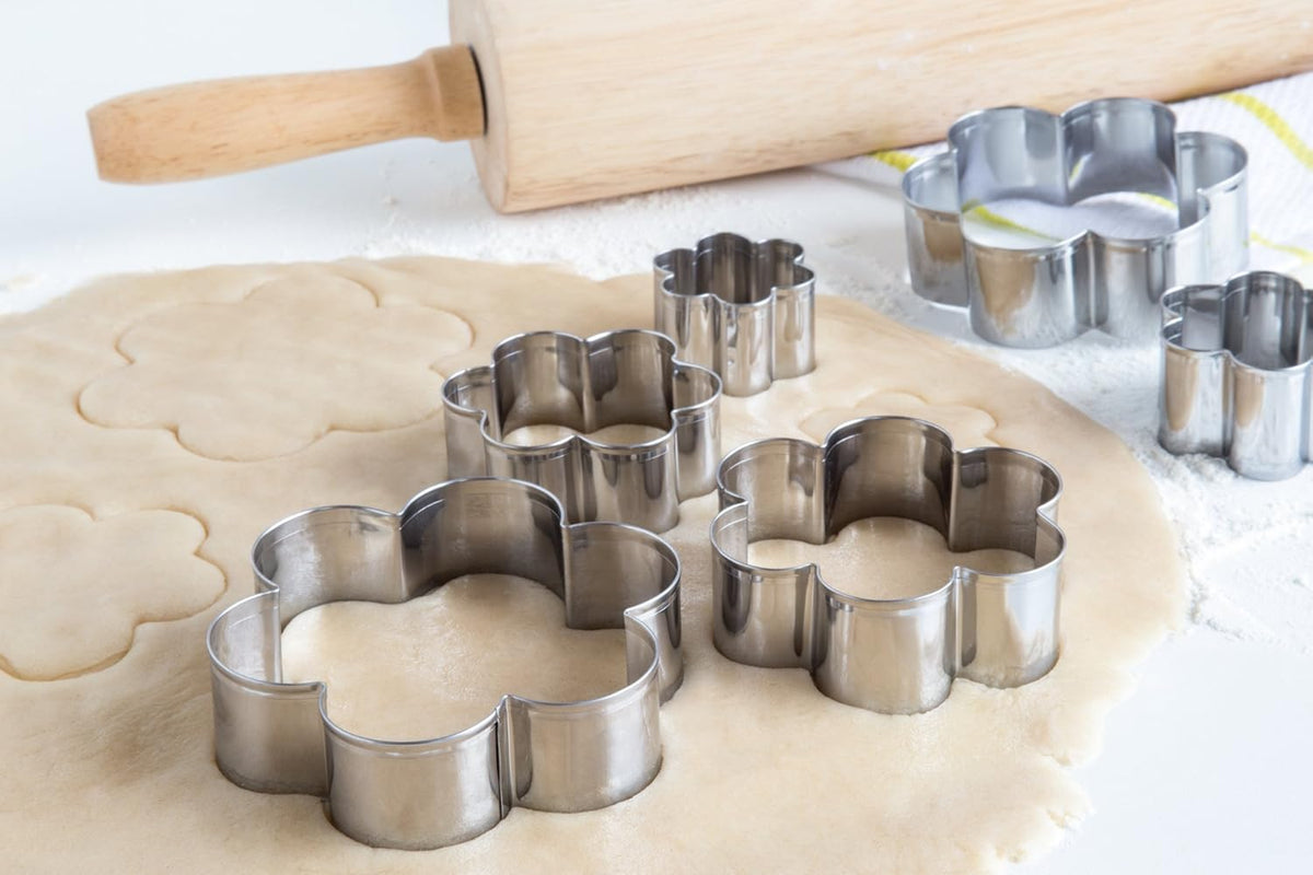 Fox Run Flower Cookie Cutter Set