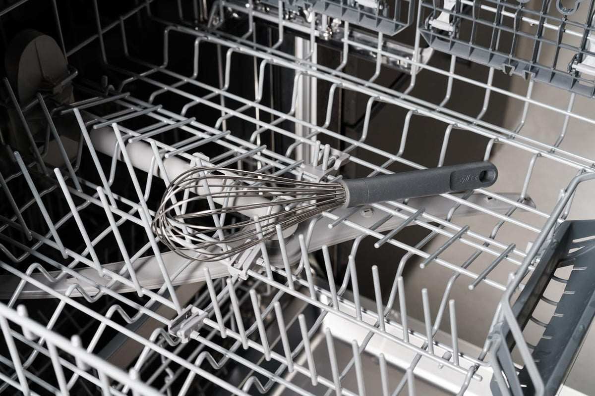 Zyliss Balloon Whisk – Large by Kitchen Niche