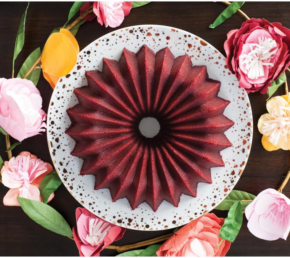 Nordic Ware Brilliance Bundt Cake Pan 10-Cup