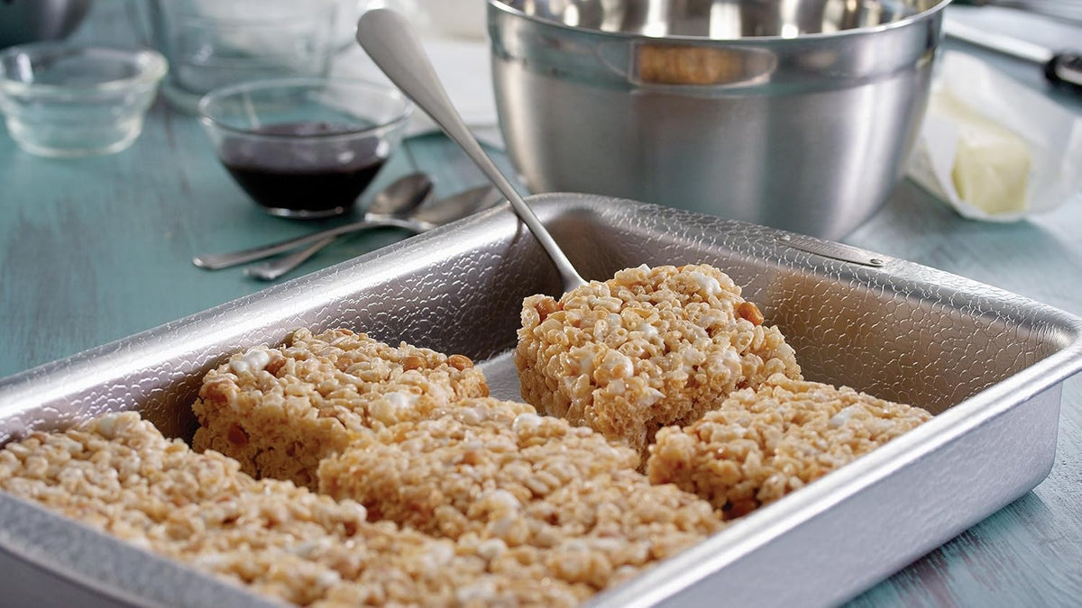 Doughmakers 9 x 13 Cake Pan