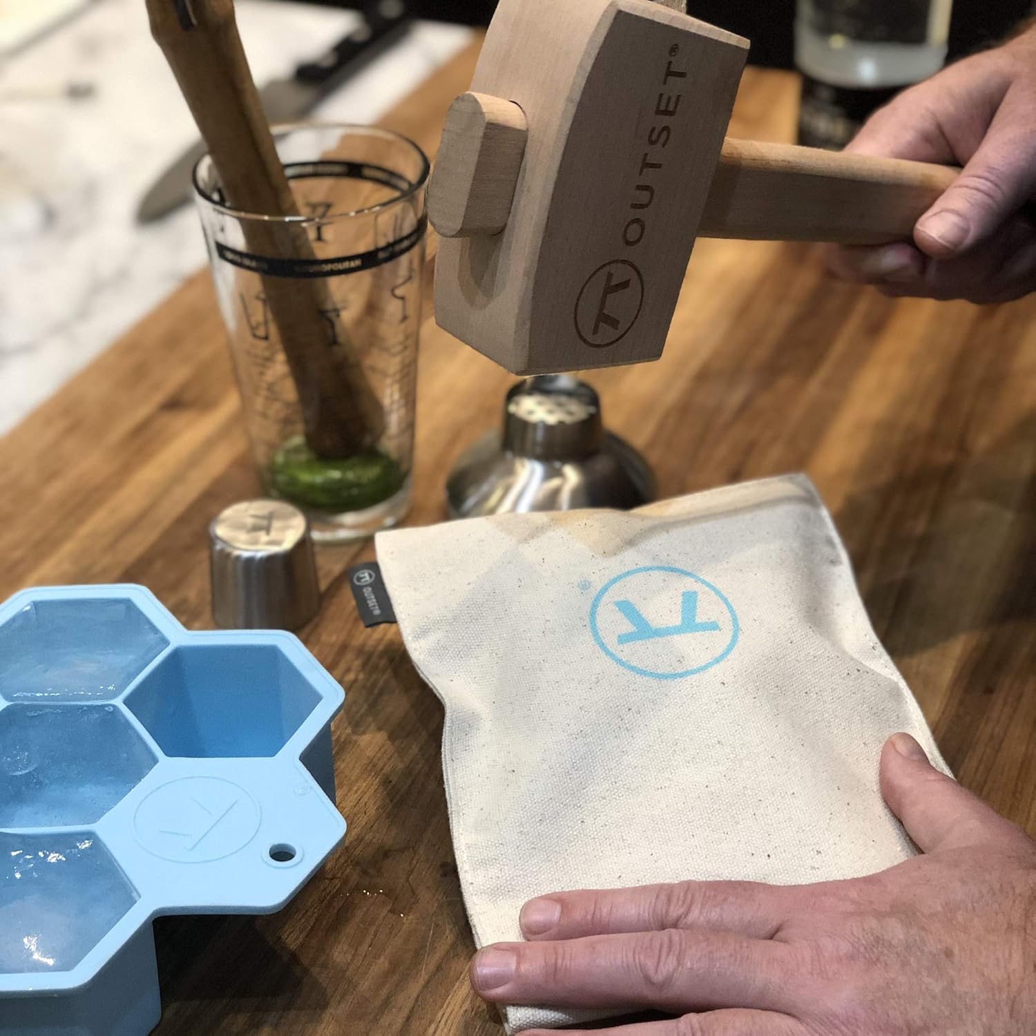 Outset Lewis Bag and Ice Mallet Bartender Kit – 2 Piece Set