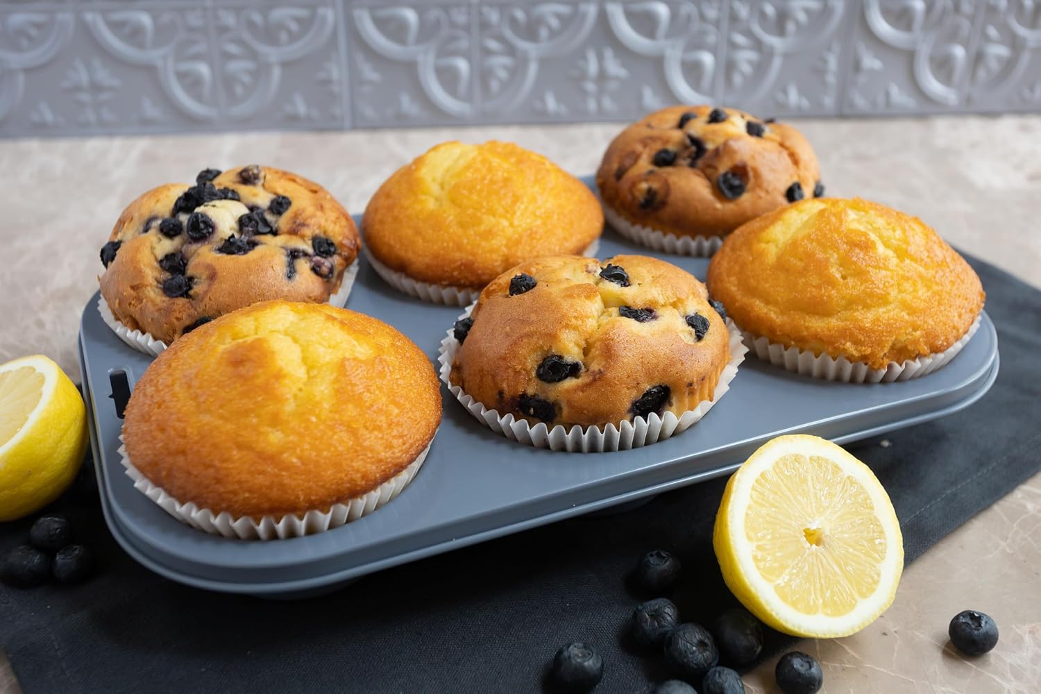 Fox Run Giant Muffin Pan – 6 Cup Non-Stick