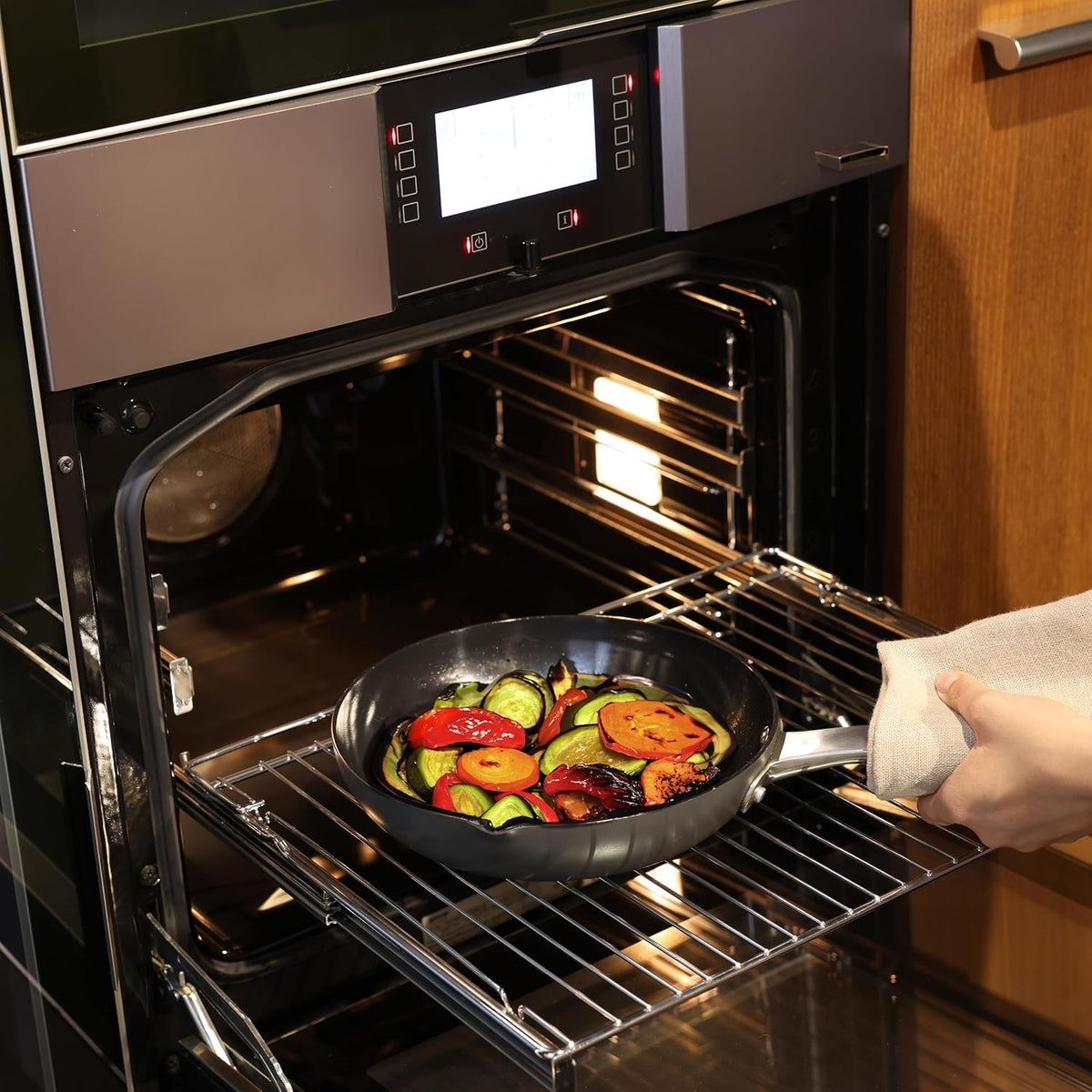 Zyliss Ultimate Pro Fry Pan – Ø 24 cm by Kitchen Niche