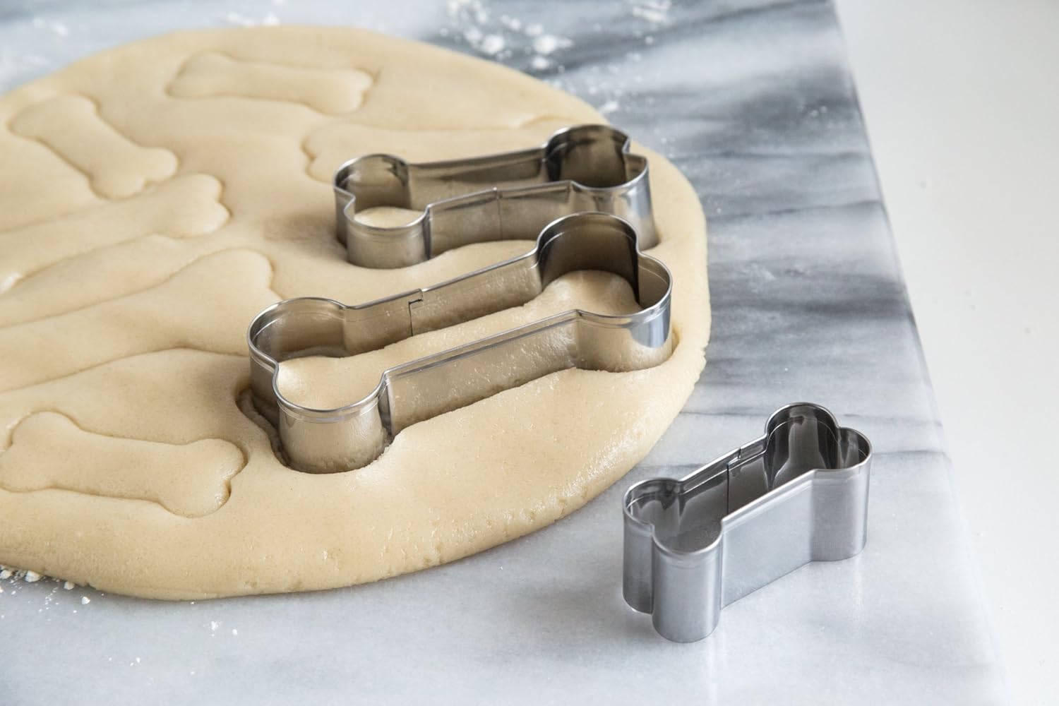 Fox Run Dog Bone Cookie Cutter Set