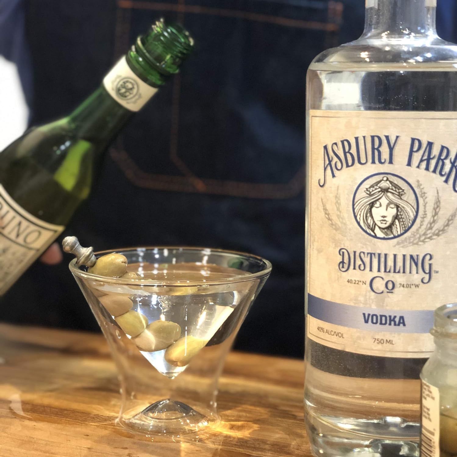 Outset Double Wall Stemless Martini Glasses Set of 2 – Borosilicate