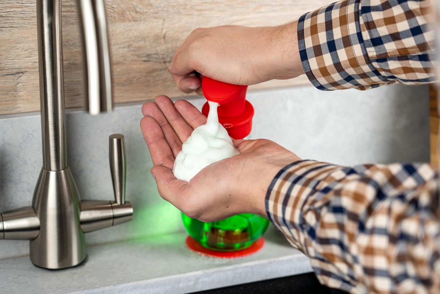 Cuisipro Foam Pump – 8.3" / 21 cm – Silver Cuisipro by Kitchen Niche