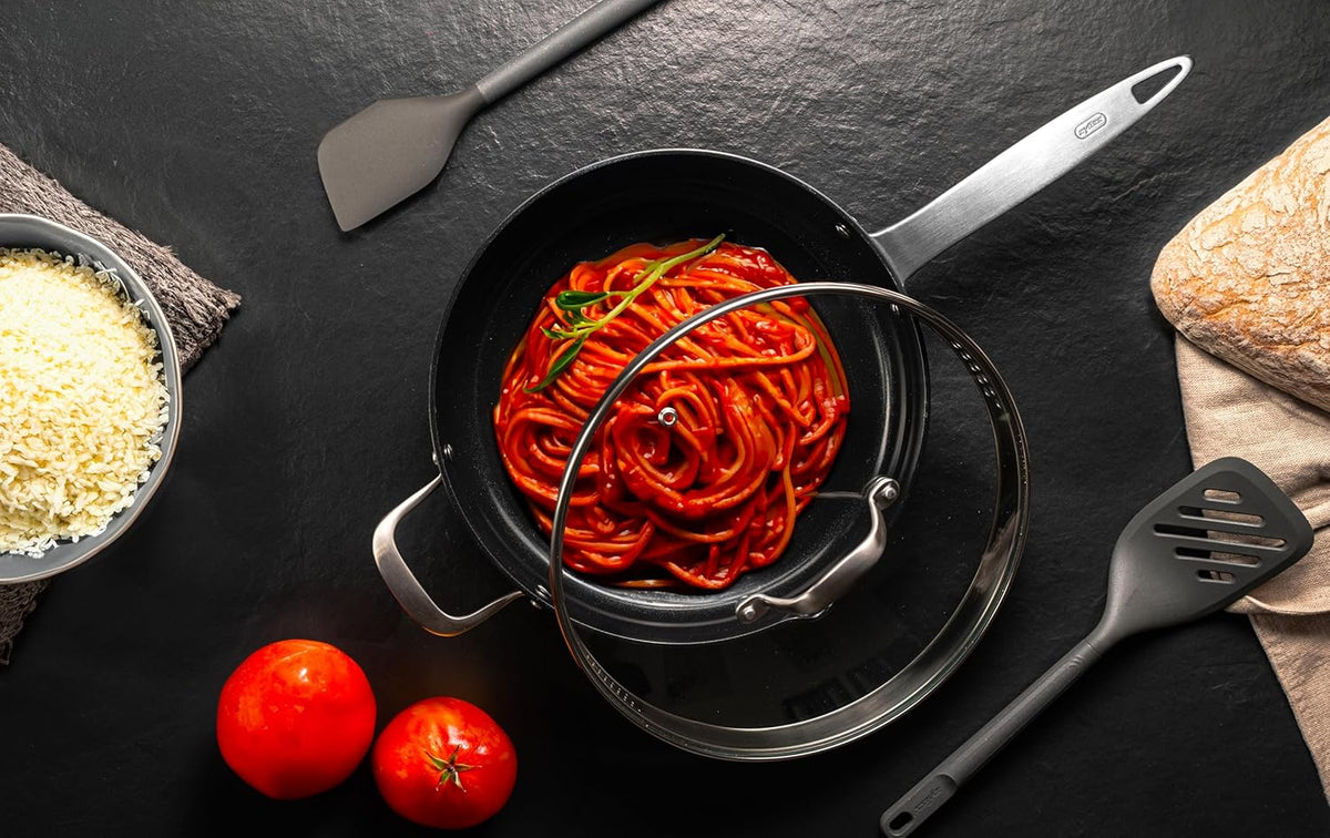 Zyliss Ultimate Pro Sauté Pan with Lid – Ø 28 cm by Kitchen Niche