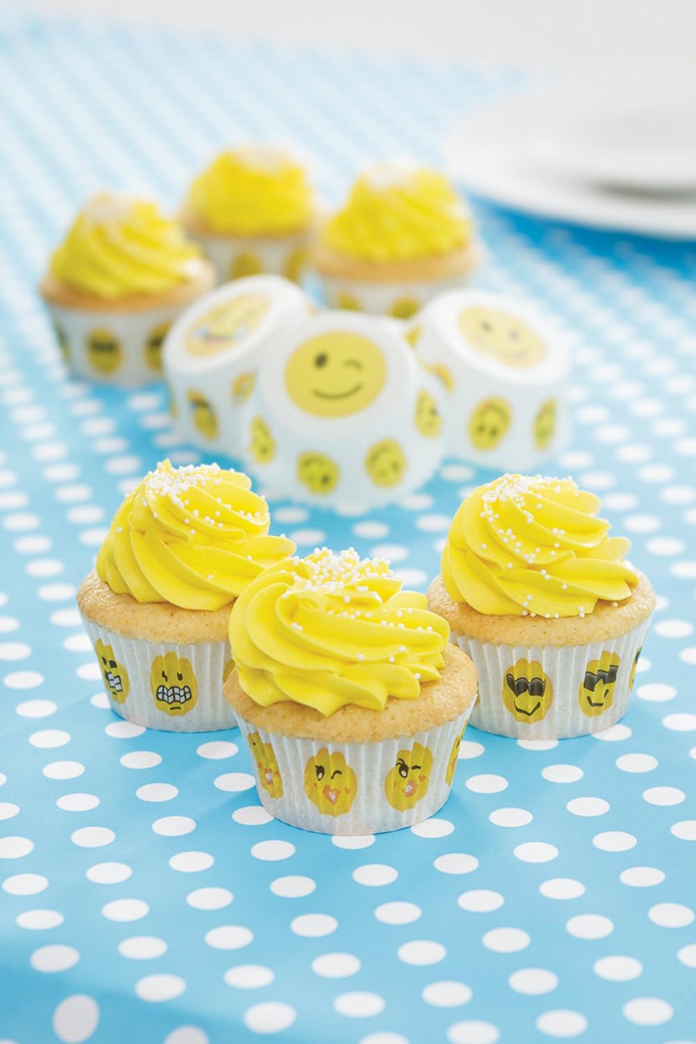 Fox Run Mixed Emoji Baking Cup Set of 300