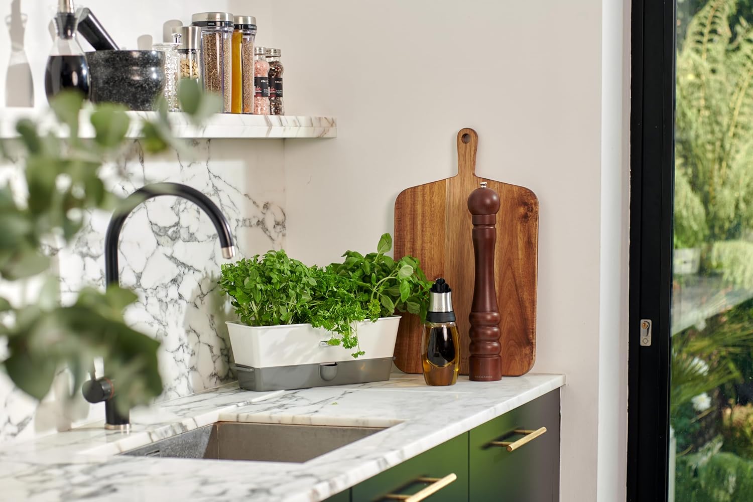 Cole & Mason Burwell Self-Watering Potted Herb Keeper – Triple