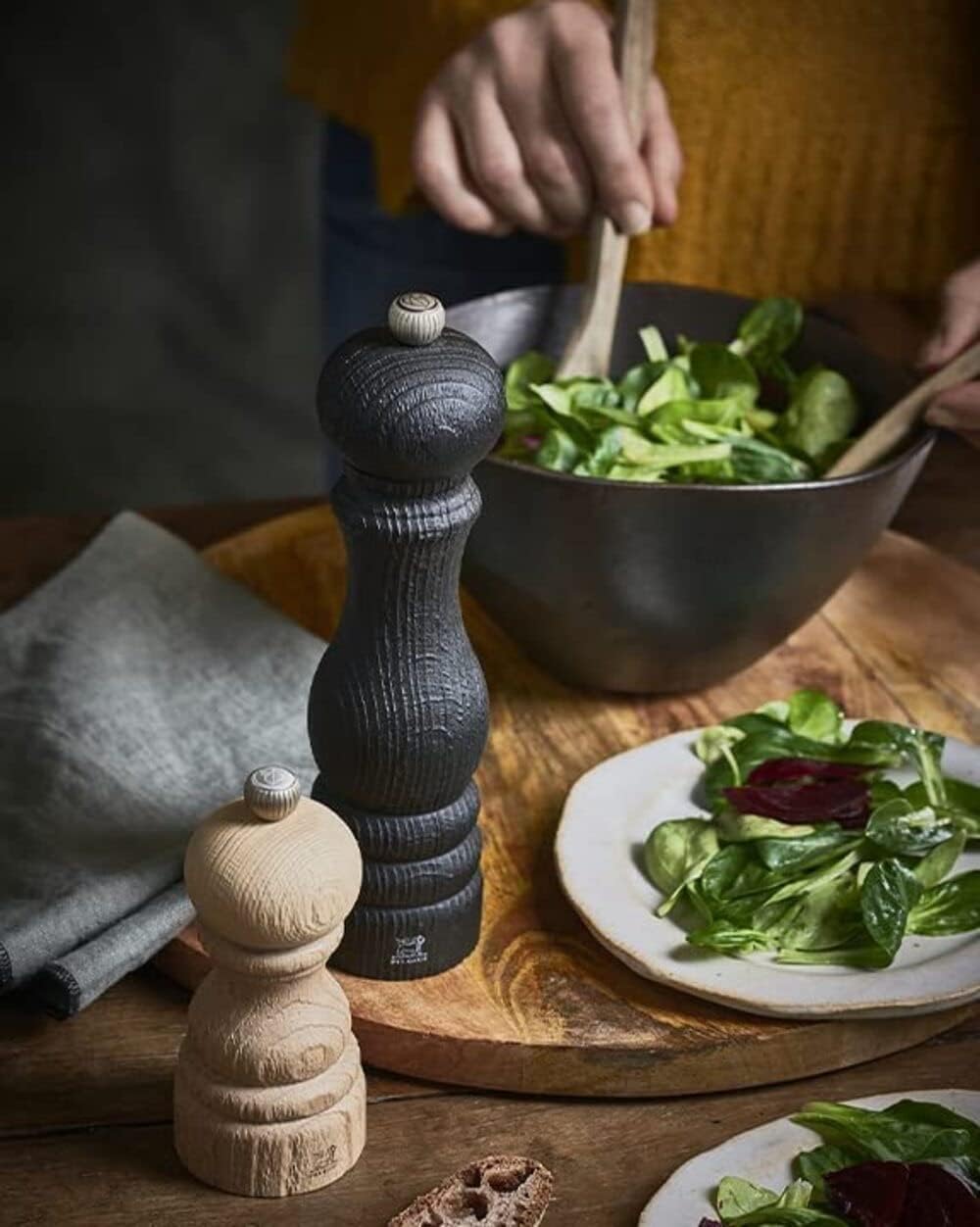 Peugeot Paris Nature Black Salt Mill – 23 cm