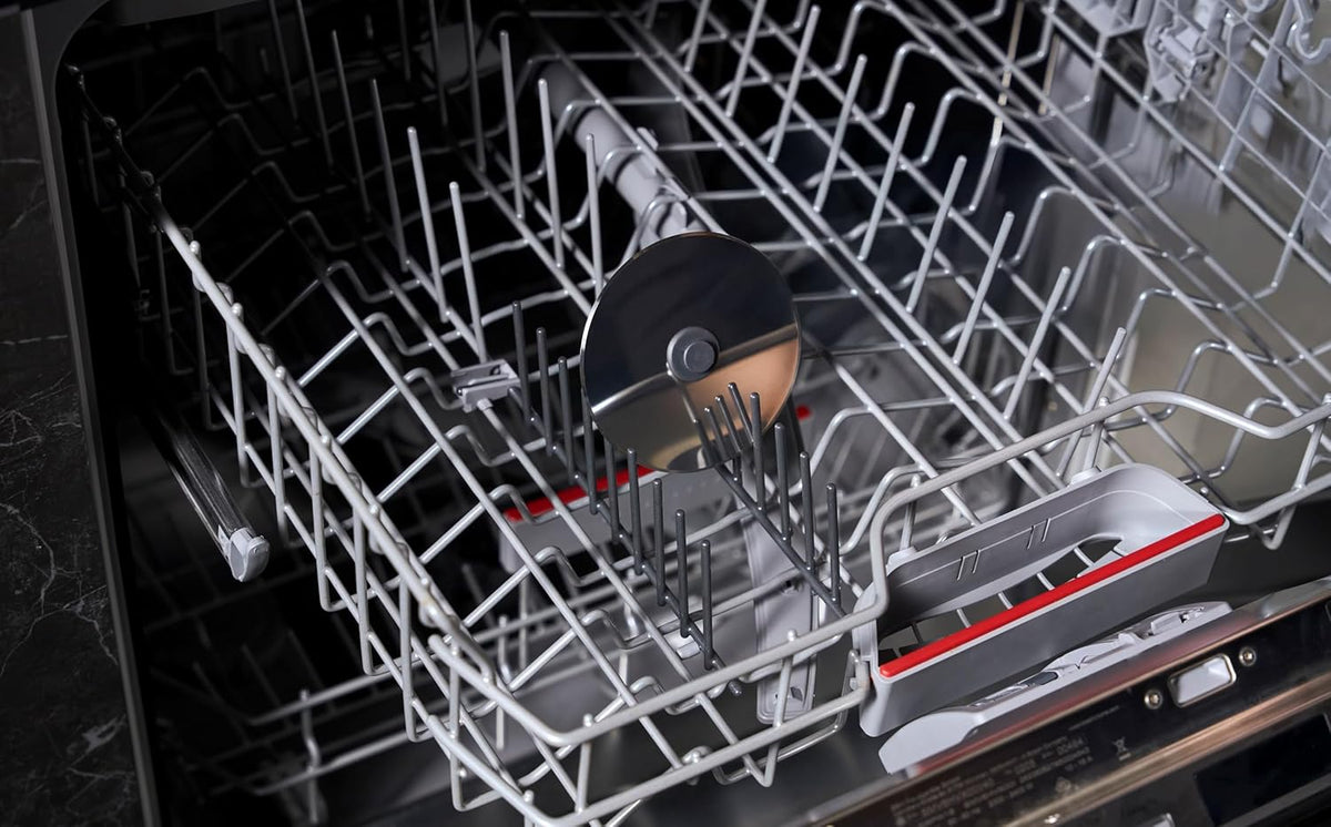 Zyliss Pizza Wheel – Palm Held