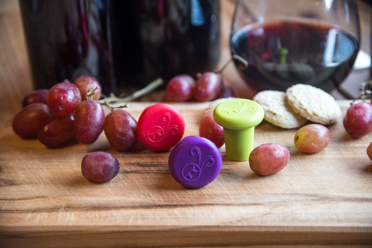 Outset Silicone Wine Stoppers – Set of 4