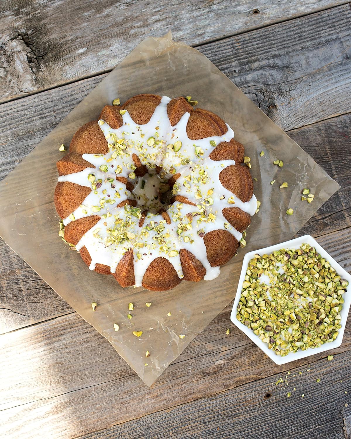 Nordic Ware Original Cast Bundt Cake Pan