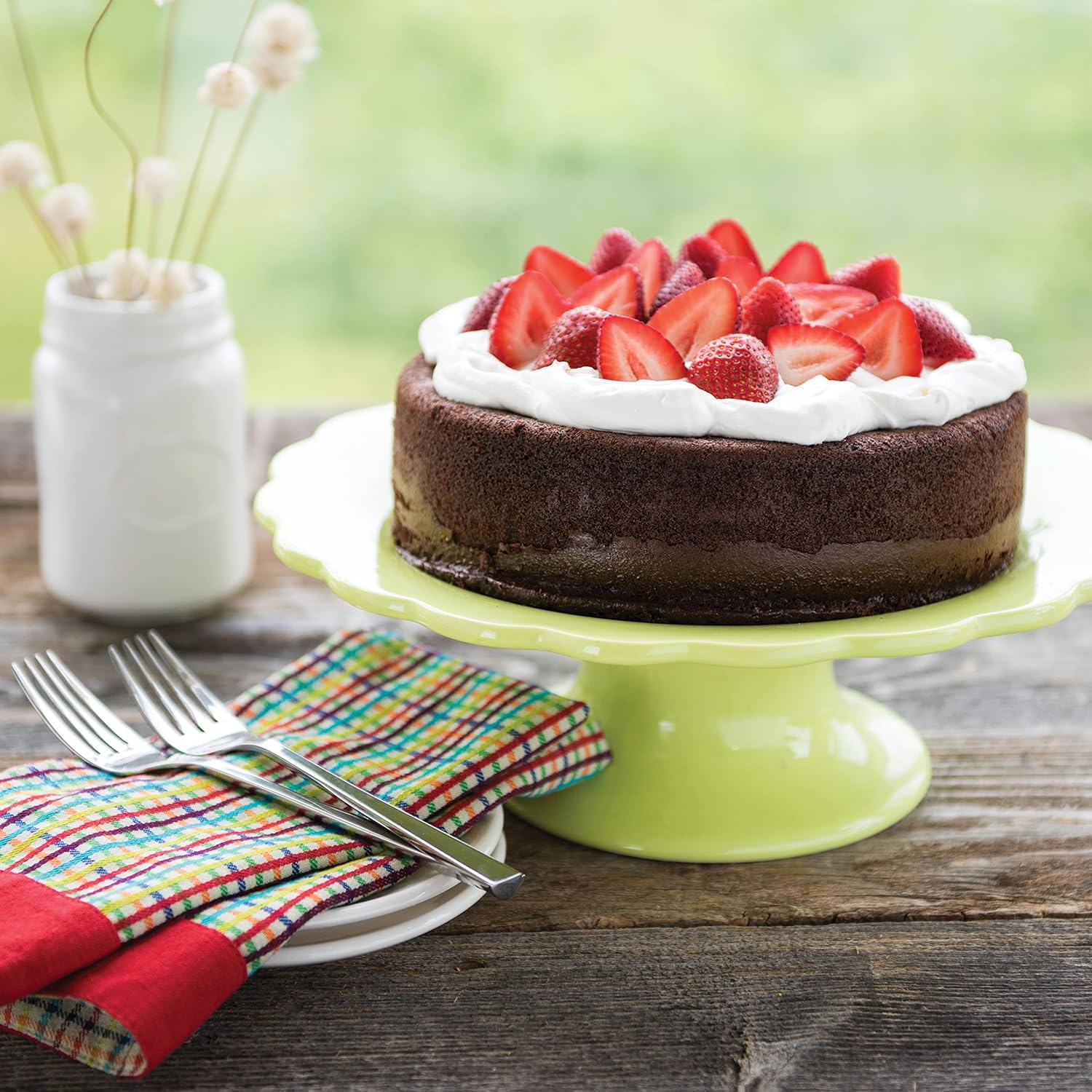 Nordic Ware 9" Round Layer Cake Pan