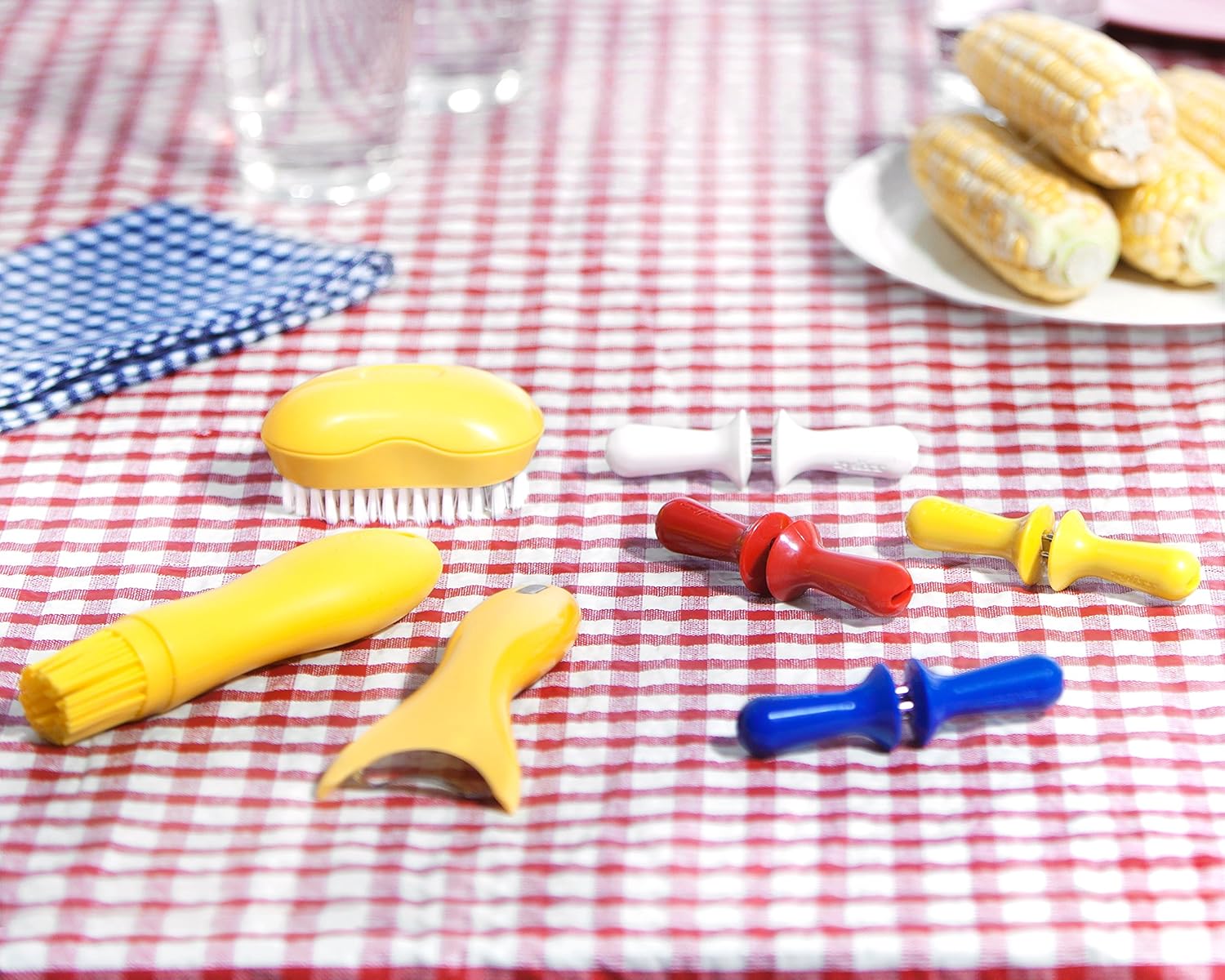 Zyliss Interlocking Corn Holders – Opaque by Kitchen Niche