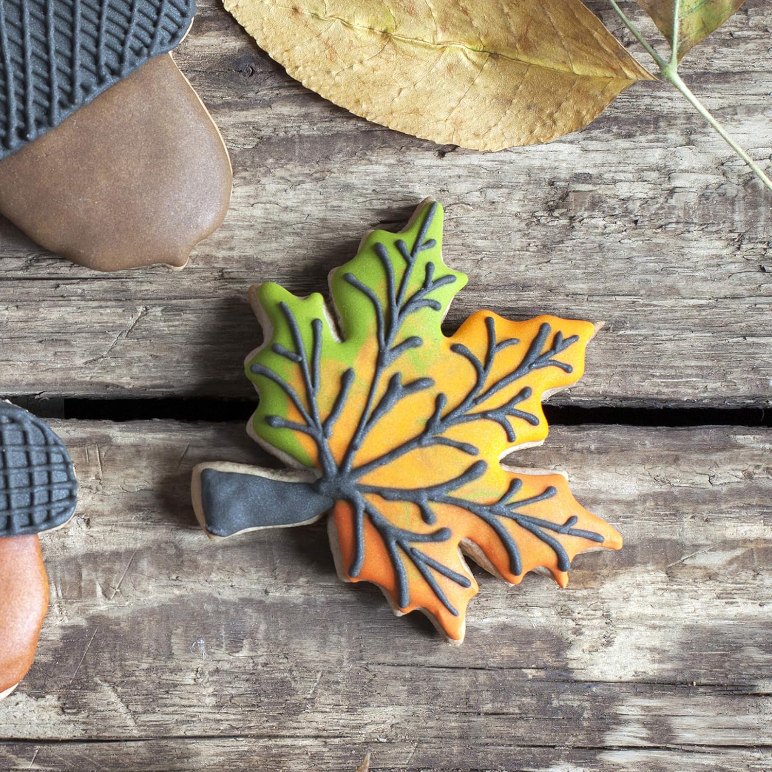 Fox Run Maple Leaf Cookie Cutter Set