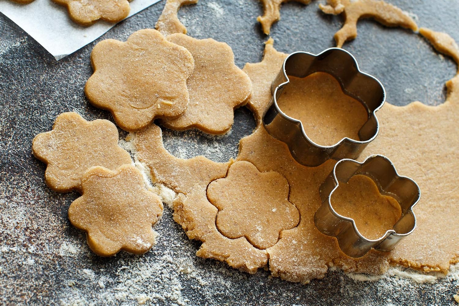 Fox Run Flower Cookie Cutter Set