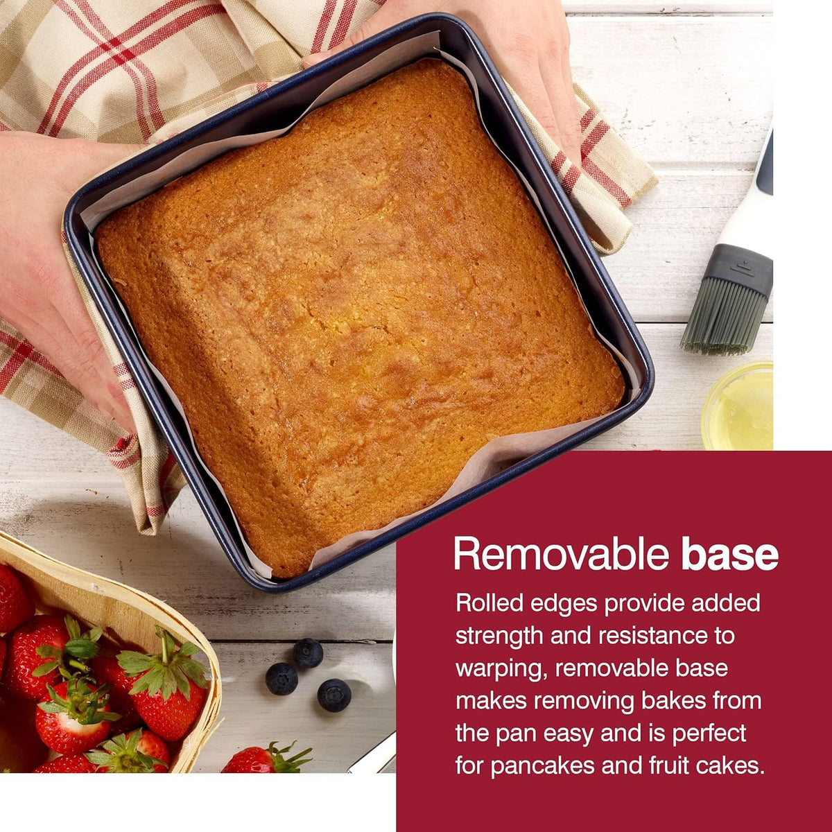 Zyliss Square Cake Pan with Removable Base – 23 x 23 cm by Kitchen Niche