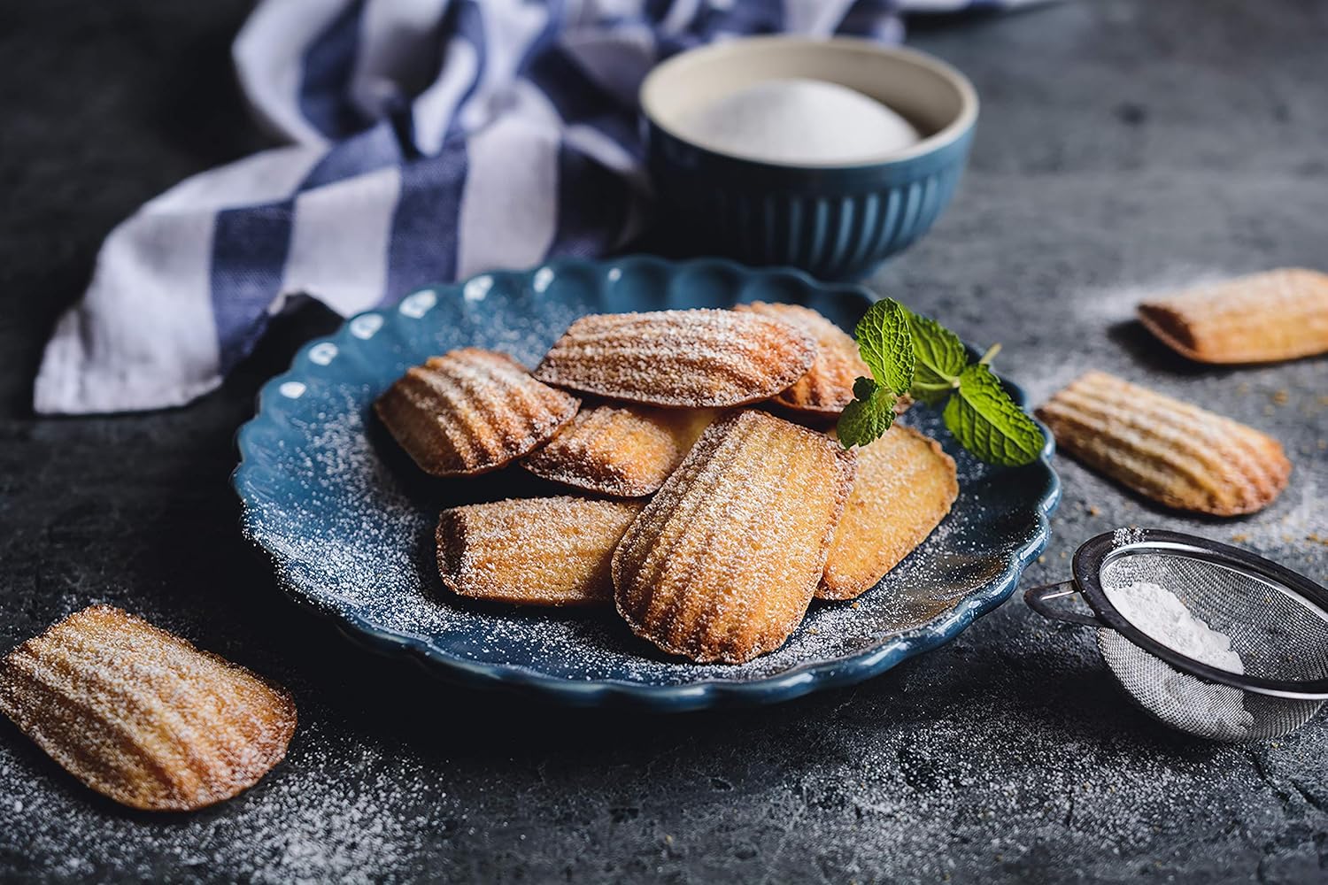 Fox Run 12-Mold Madeleine Pan
