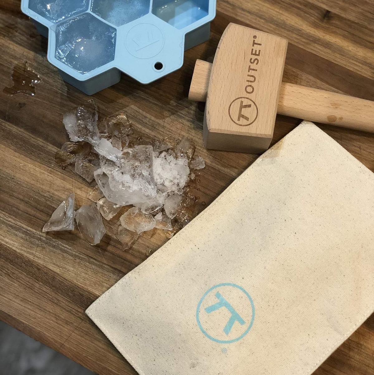 Outset Lewis Bag and Ice Mallet Bartender Kit – 2 Piece Set