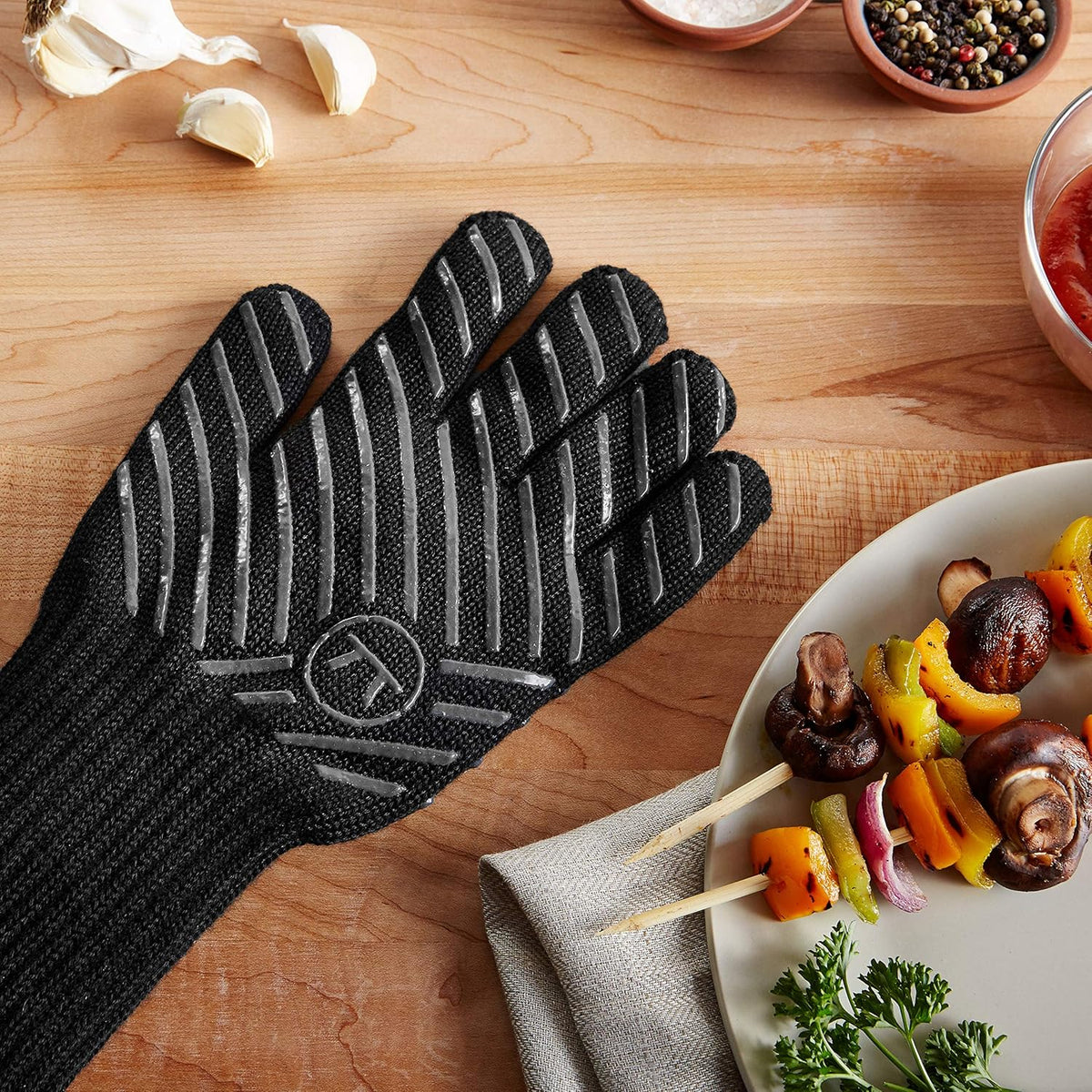 Outset Professional High-Temp Grill Glove – Large/X-Large