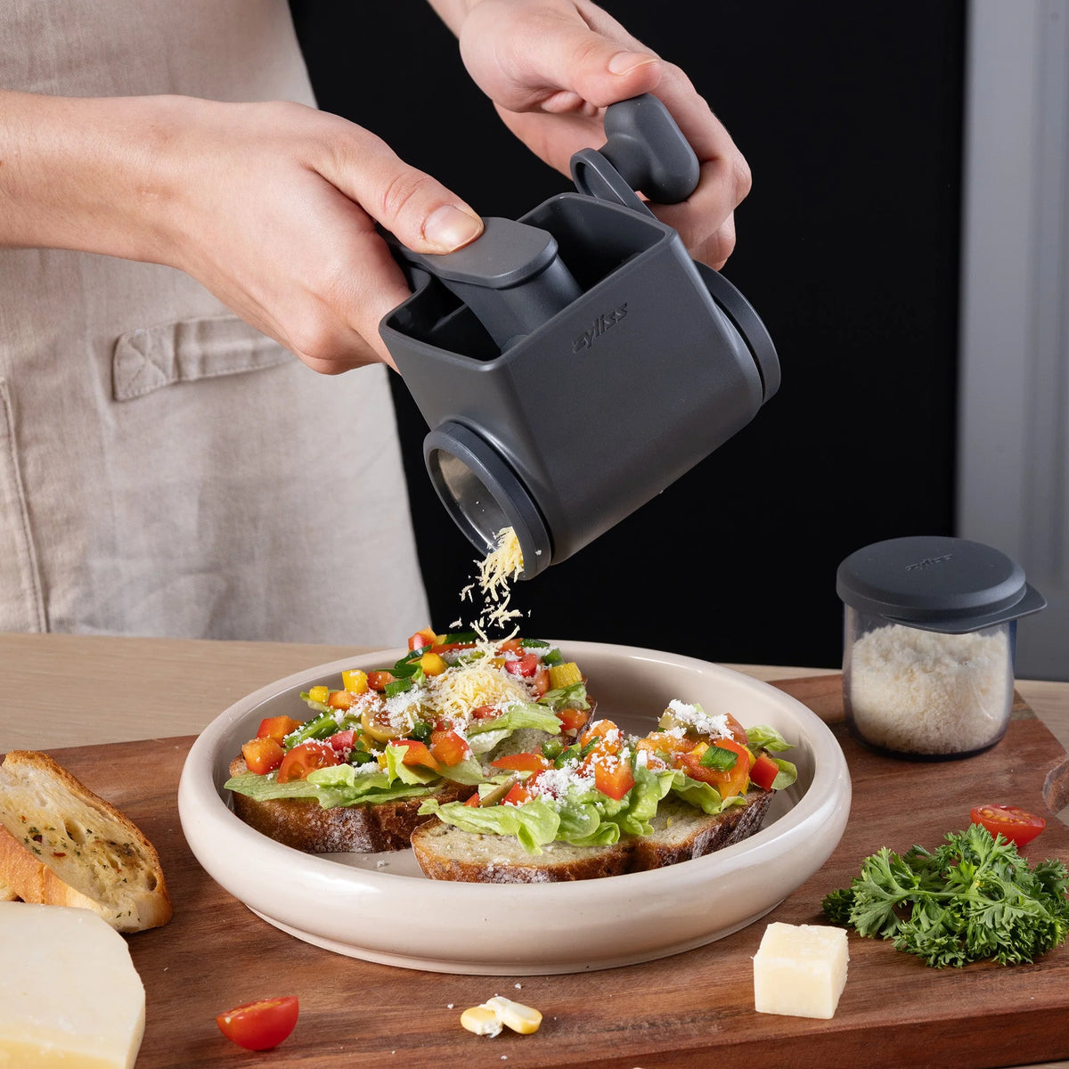 Zyliss Professional Cheese Grater Set