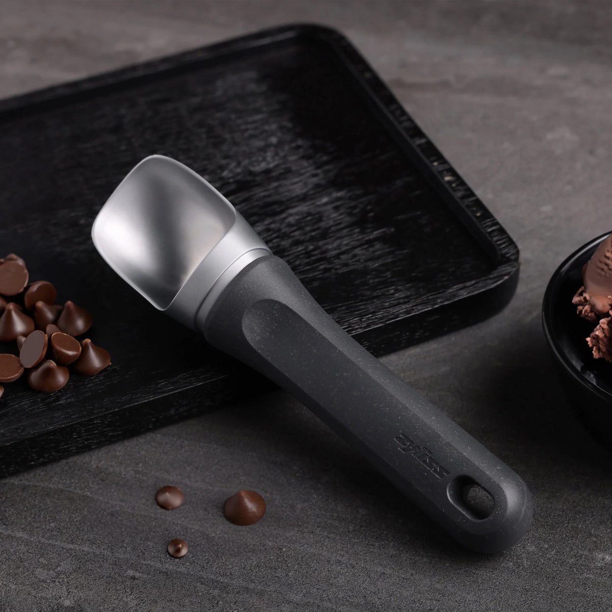 Zyliss Ice Cream Scoop – Grey