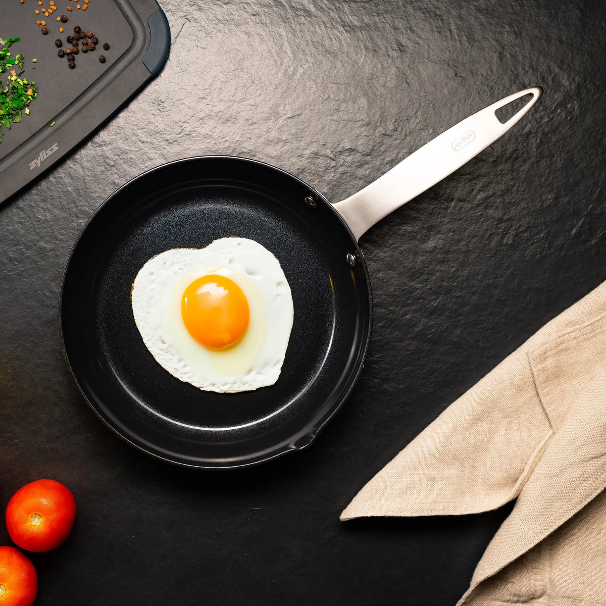 Zyliss Ultimate Pro Ceramic Fry Pan – 8" / 20 cm