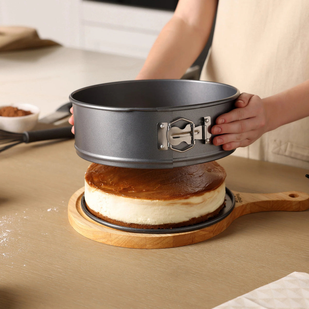 Zyliss Springform Cake Pan – 23 cm / 9"