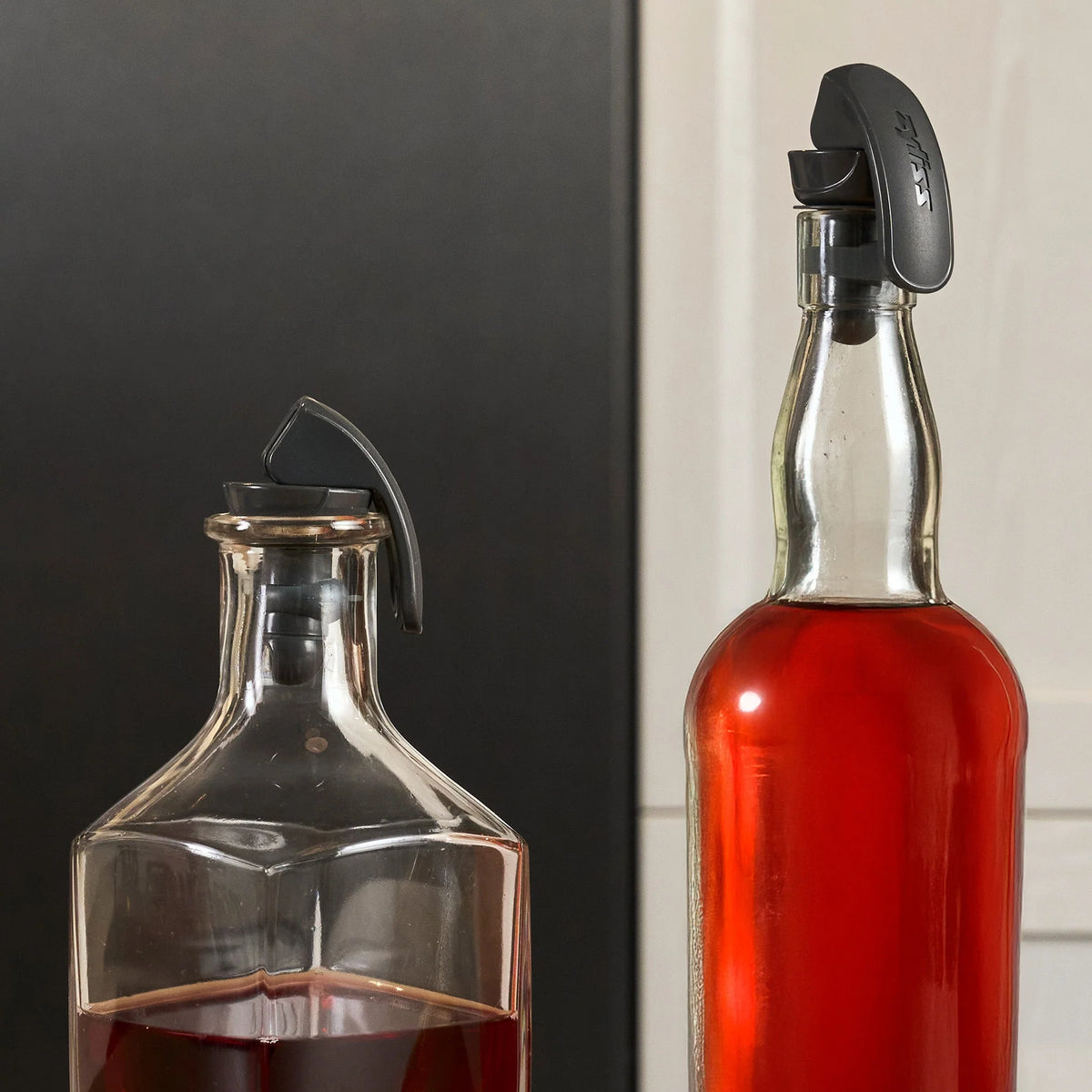 Zyliss Bottle Stoppers – Set of 2