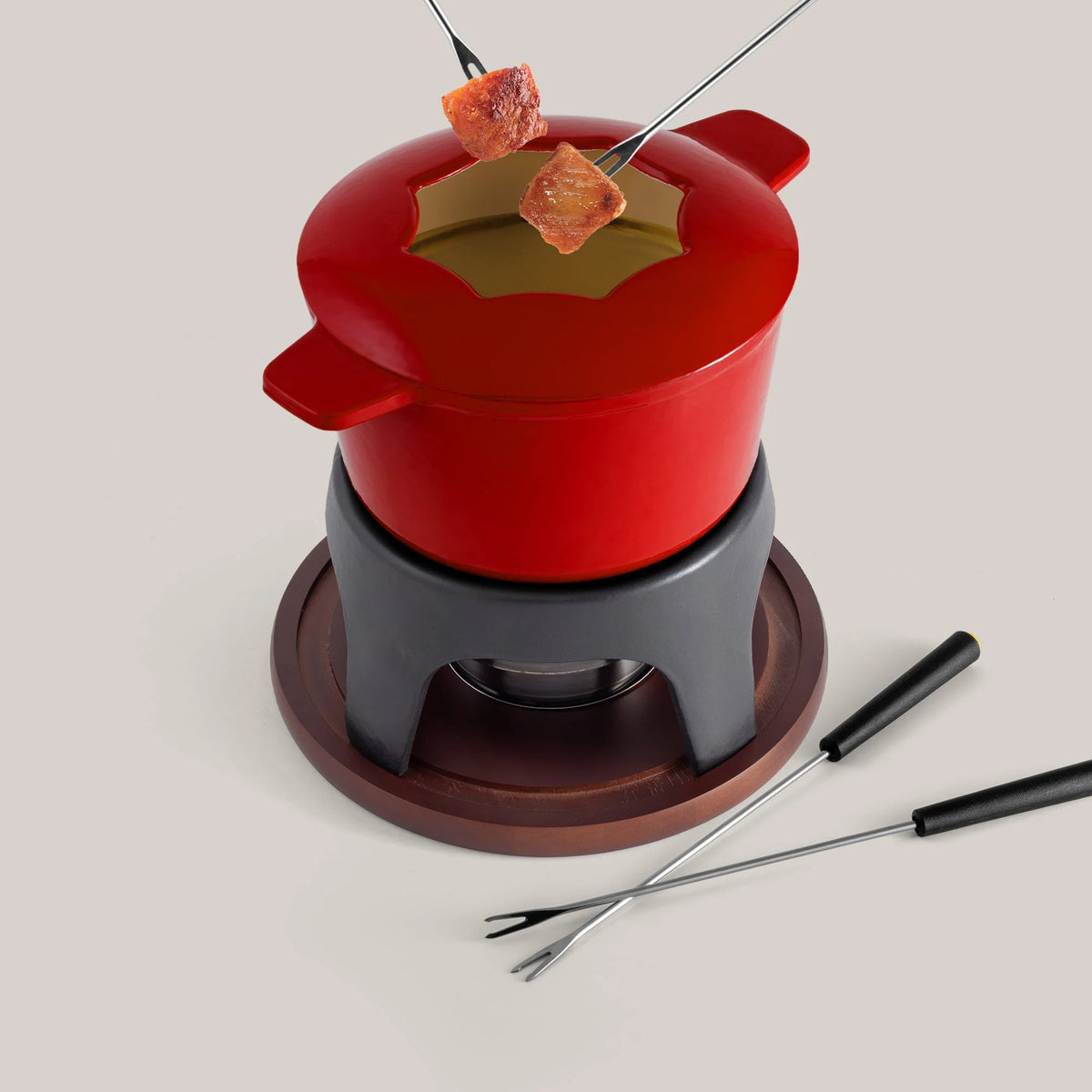 Swissmar Sierra 12 Pc. Cast Iron Fondue Set – Cherry Red