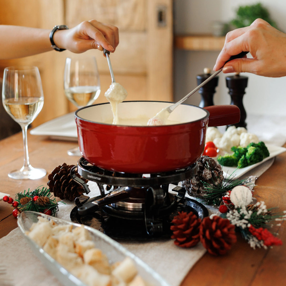 Swissmar Lugano Cast Iron Cheese Fondue Set – Cherry Red