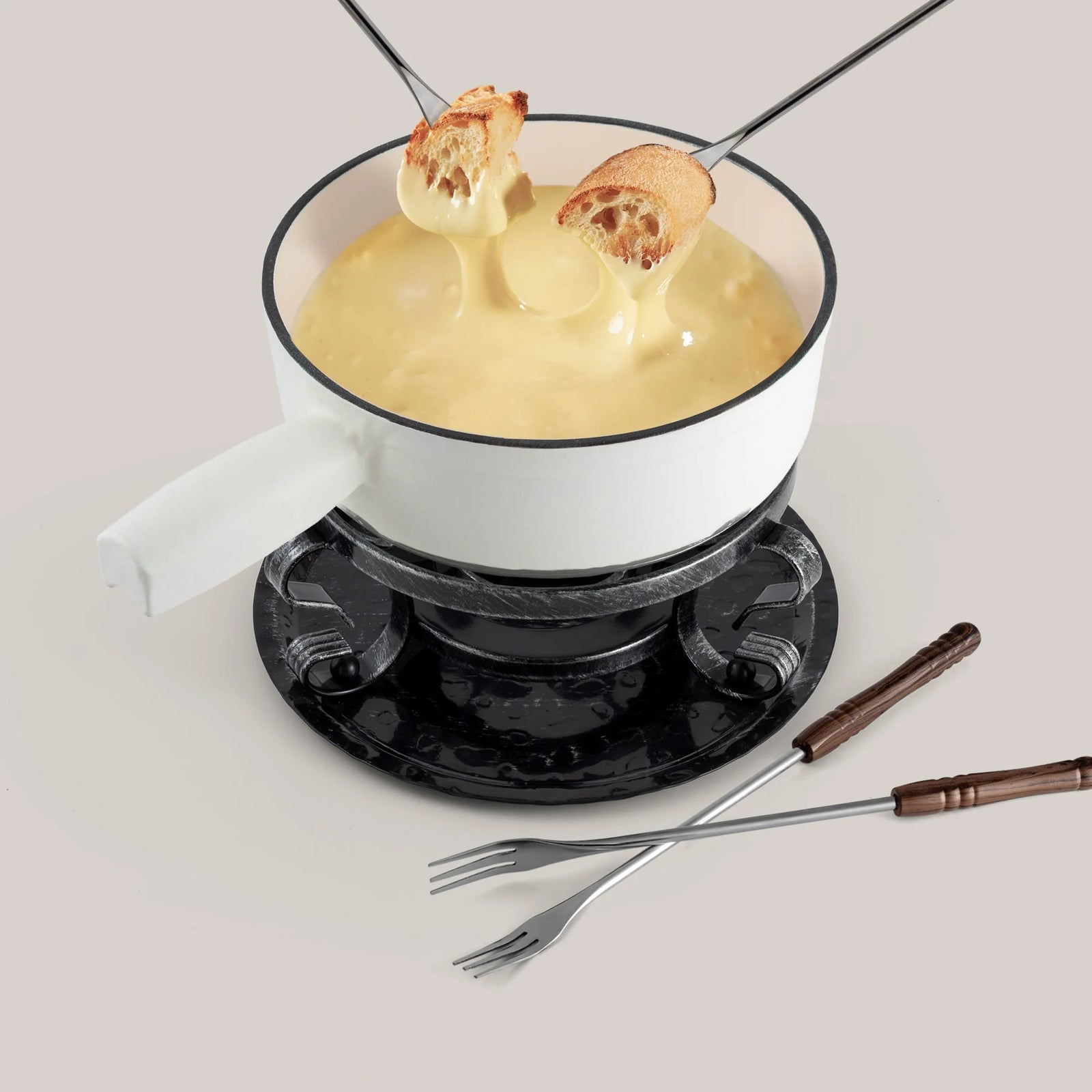 Swissmar Lugano Cast Iron Cheese Fondue Set – Matte White