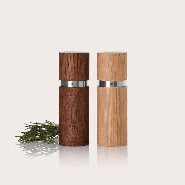 AdHoc Textura Salt and Pepper Mill Set – Light / Dark Oak Wood – 6" / 15 cm