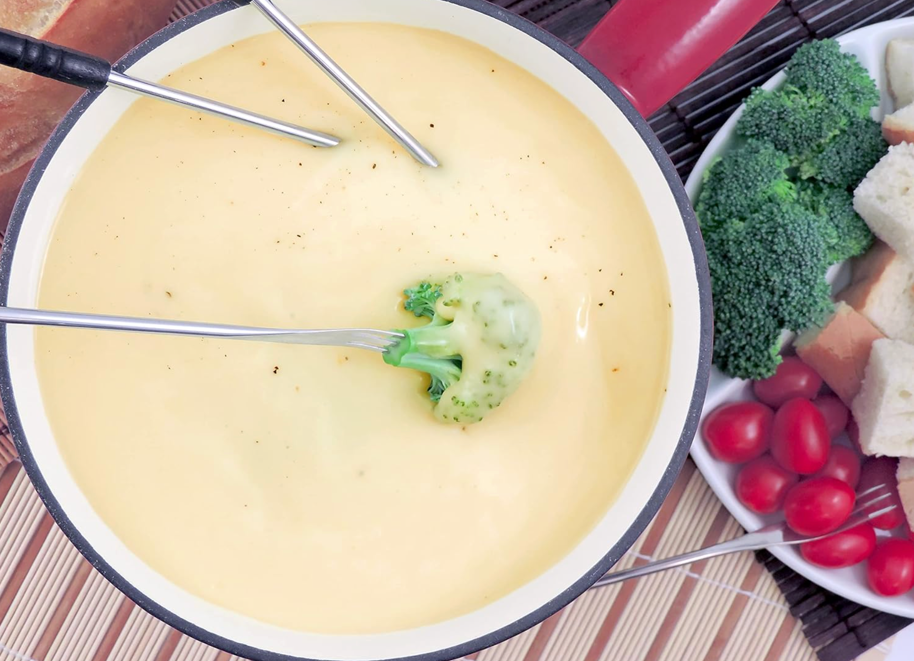 Swissmar Lugano Cast Iron Cheese Fondue Set – Cherry Red