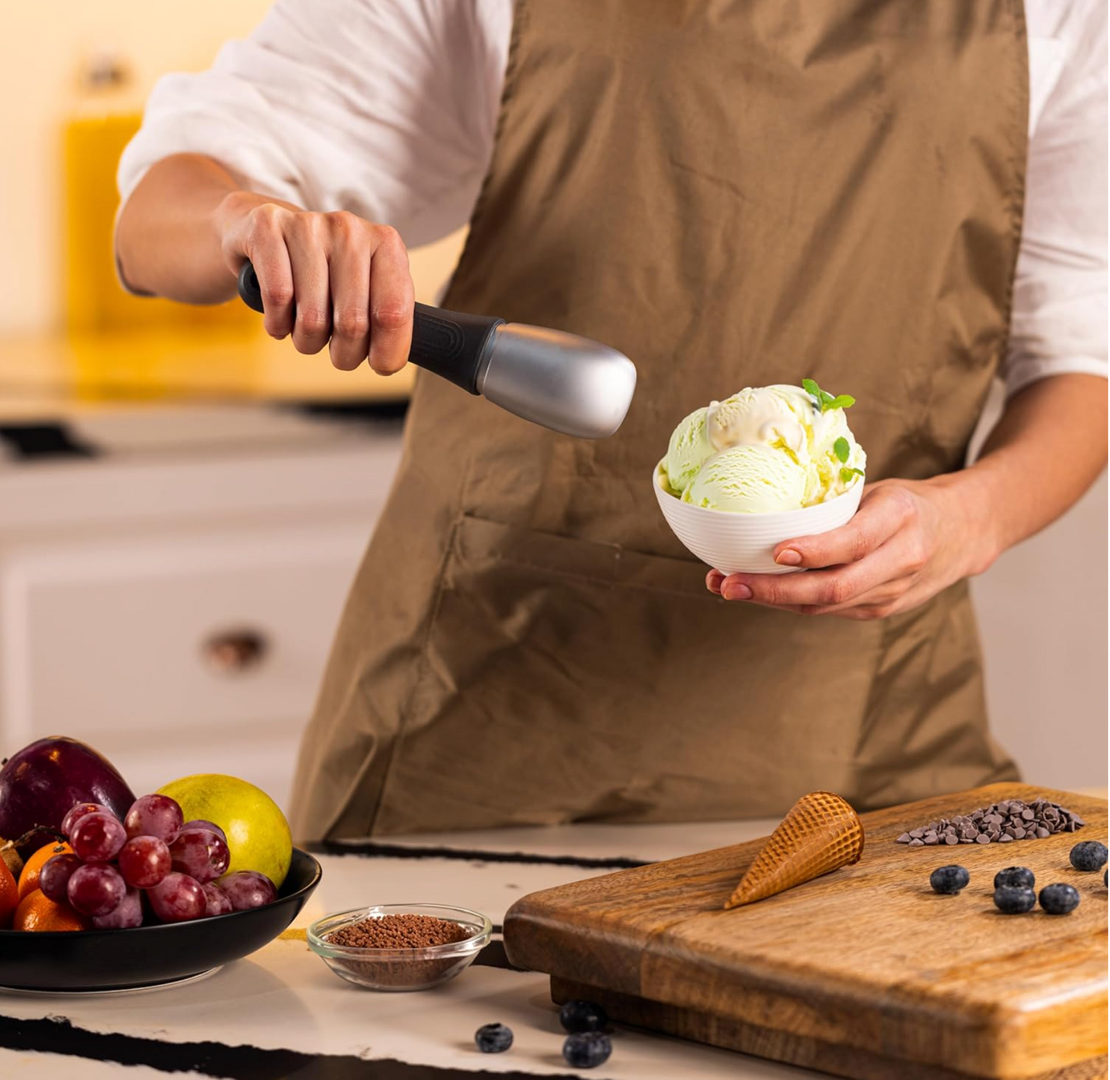 Zyliss Ice Cream Scoop – Grey