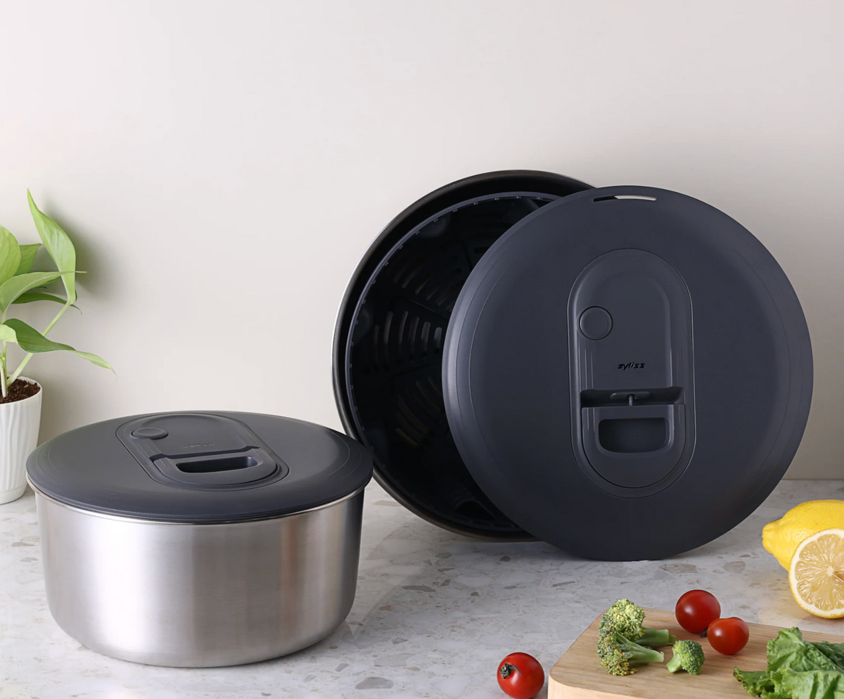 Zyliss Easy Spin Salad Spinner Stainless Steel – Small