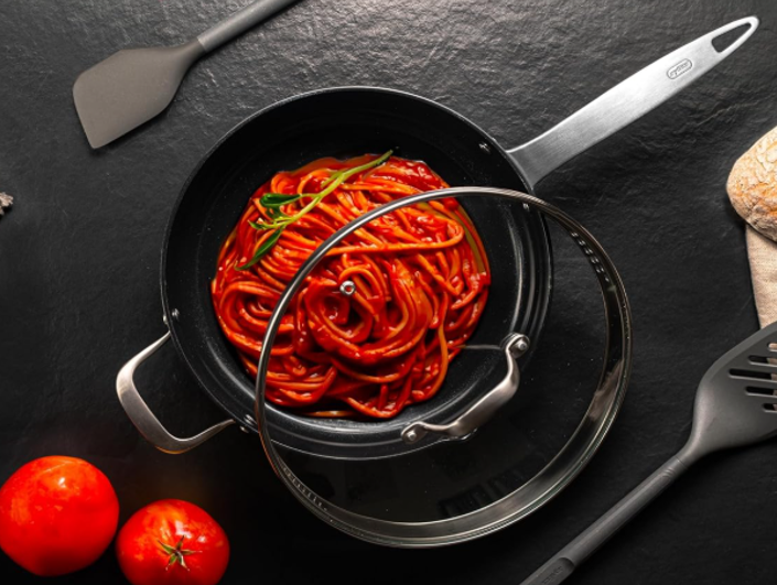 Zyliss Ultimate Pro Ceramic Sauté Pan with Lid – 11" / 28 cm