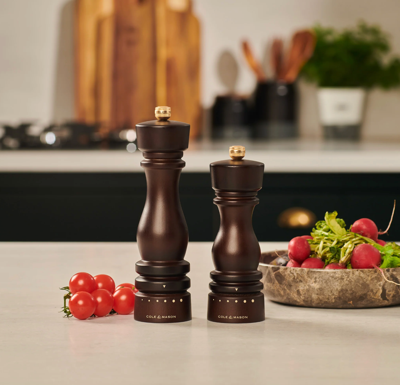 Cole & Mason London Grind Select Salt Mill – Chocolate Wood – 7" / 18 cm