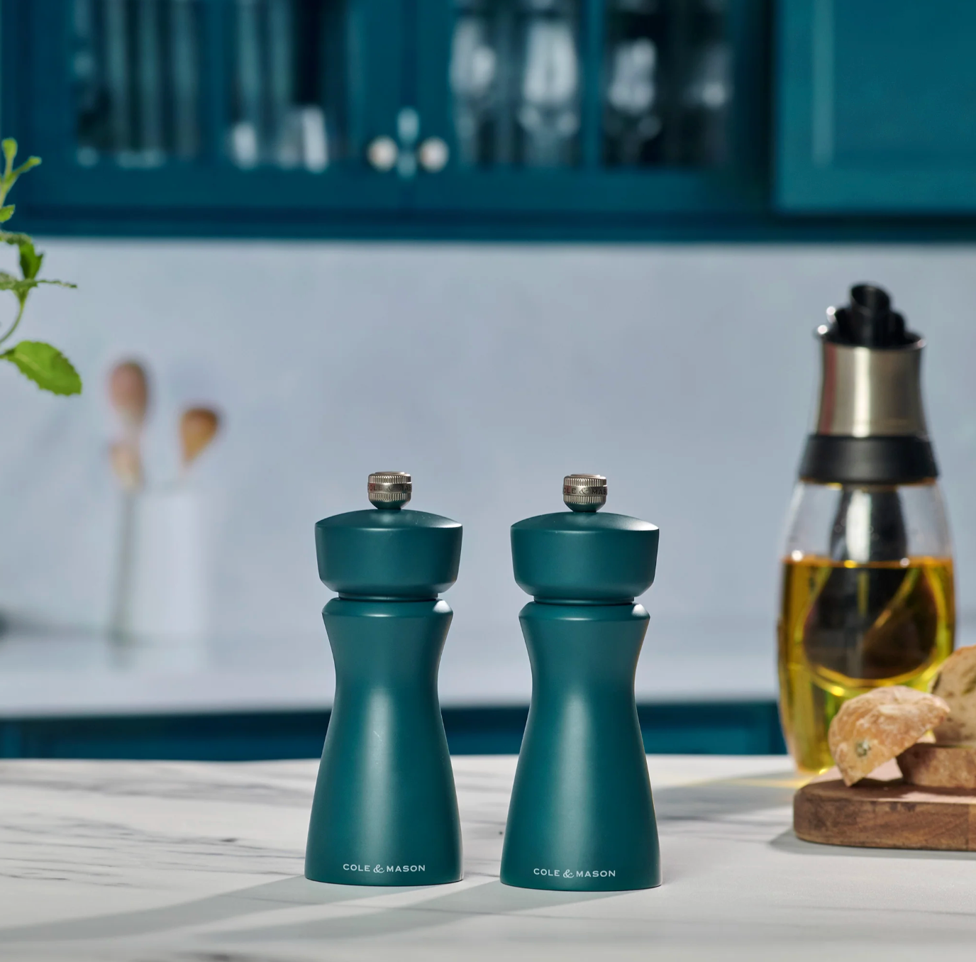 Cole & Mason Kenton Salt & Pepper Mill – Sea Salt