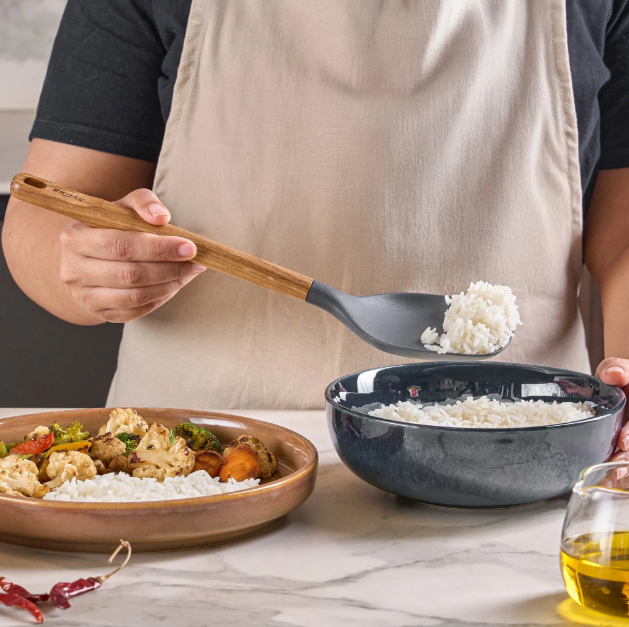 Zyliss Spoon with Oak Wood Handle