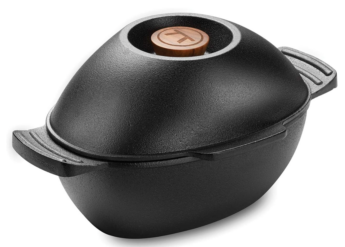 Outset Cast Iron Seafood & Mussel Pot with Lid – 2.5 Qt