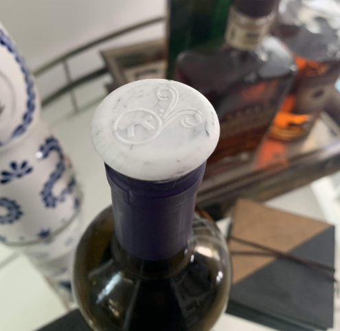 Outset Flat Wine Bottle Stoppers – Set of 4 White Marble