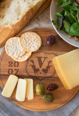 Circle Serving Board – 2007 Wine Barrel Engraving