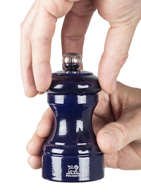 Peugeot Bistrorama Manual Salt Mill – Blue Lacquer Beechwood – 10 cm