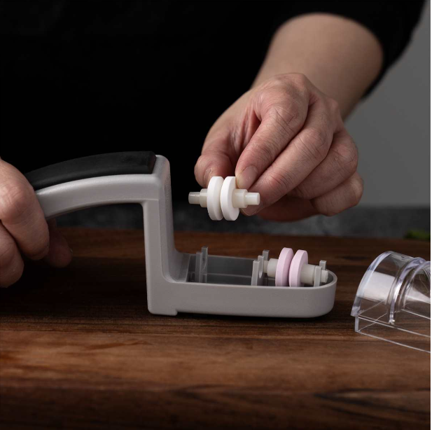 Global MinoSharp Ceramic Wheel Replacement (Pink=Medium) (for 71G220) Global by Kitchen Niche