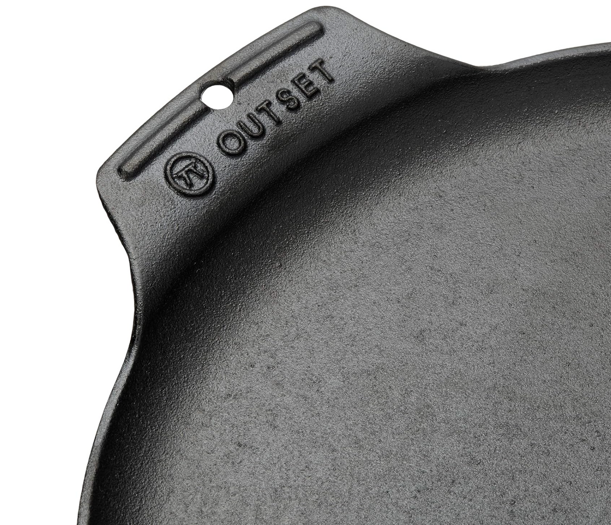 Outset Scallop Serving Pan – Cast Iron