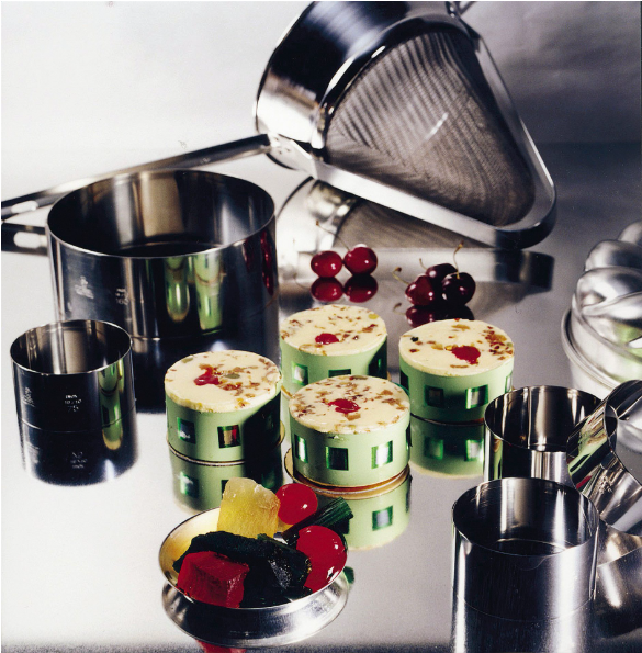 Gobel Round Pastry Cutter Set – 8 Pieces – 1.3"–4" / 3.5–10 x 3.6 cm