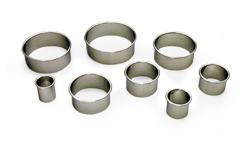 Gobel Round Pastry Cutter Set – 8 Pieces – 1.3"–4" / 3.5–10 x 3.6 cm